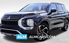 2024 Mitsubishi Outlander SE