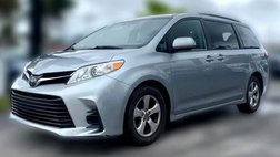 2020 Toyota Sienna LE
