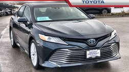 2020 Toyota Camry Hybrid XLE