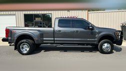 2017 Ford Super Duty F-350 Lariat
