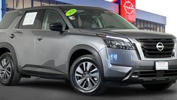 2024 Nissan Pathfinder S
