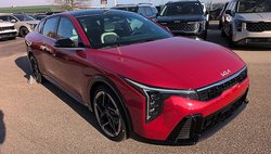 2025 Kia K4 GT-Line
