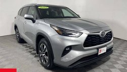 2025 Toyota Highlander Hybrid XLE