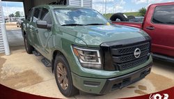 2024 Nissan Titan SV