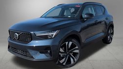 2026 Volvo XC40 B5 Ultra