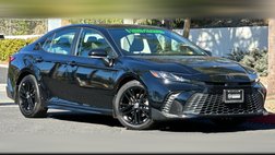 2025 Toyota Camry Hybrid SE