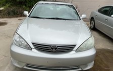 2005 Toyota Camry 