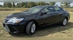 2017 Toyota Camry LE