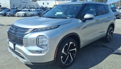 2024 Mitsubishi Outlander PHEV SE