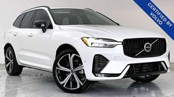 2025 Volvo XC60 B5 Ultra Dark Theme