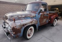 1954 Ford F-100 truck