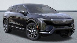 2025 Cadillac OPTIQ Luxury 2