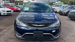 2017 Chrysler Pacifica Hybrid Platinum
