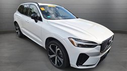 2022 Volvo XC60 B6 R-Design