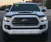 2016 Toyota Tacoma TRD Sport