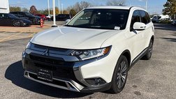 2020 Mitsubishi Outlander SE
