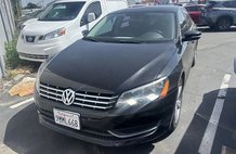 2014 Volkswagen Passat 2.5L SE PZEV