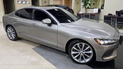 2020 Volvo S60 T6 Momentum