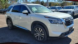 2023 Nissan Pathfinder Platinum