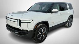 2023 Rivian R1S Adventure