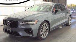 2021 Volvo S60 T5 Momentum