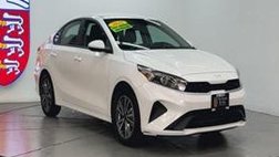 2022 Kia Forte FE