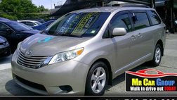 2016 Toyota Sienna LE Mobility 7-Passenger