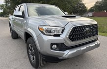 2018 Toyota Tacoma DOUBLE CAB