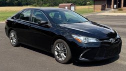 2016 Toyota Camry XLE