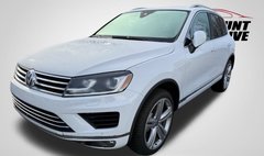 2016 Volkswagen Touareg Executive