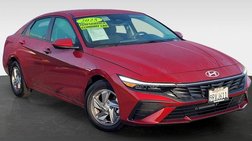 2025 Hyundai Elantra SE