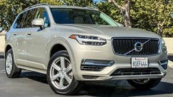 2016 Volvo XC90 T8 eAWD Momentum
