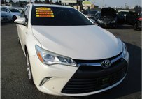 2016 Toyota Camry Hybrid XLE