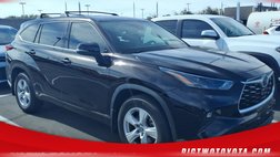 2022 Toyota Highlander LE