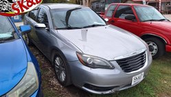2013 Chrysler 200 Touring