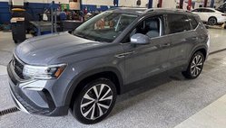 2023 Volkswagen Taos SE 4Motion