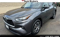 2020 Toyota Highlander Hybrid XLE