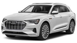 2022 Audi e-tron quattro Premium Plus