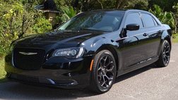 2019 Chrysler 300 Touring