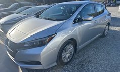 2023 Nissan LEAF S