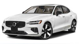 2023 Volvo S60 Recharge T8 Plus Dark Theme