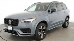 2023 Volvo XC90 Recharge T8 Plus Dark Theme