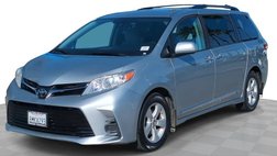 2020 Toyota Sienna LE