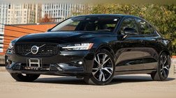 2023 Volvo S60 B5 Plus Dark Theme