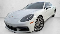 2018 Porsche Panamera 4S