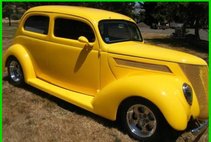 1937 Ford 