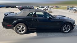 2006 Ford Mustang GT Deluxe