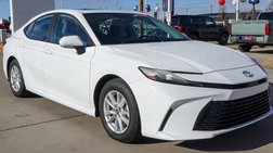 2025 Toyota Camry Hybrid LE