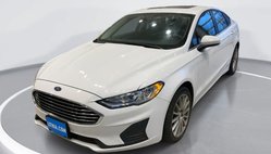2020 Ford Fusion SE