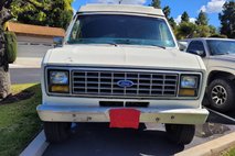 1991 Ford E-350 Base